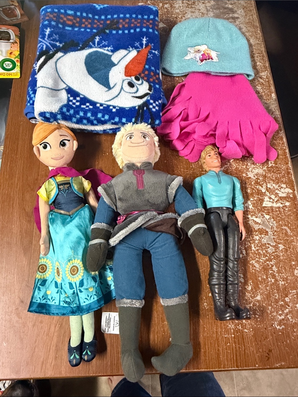 Frozen-themed Kids Plush Doll Set